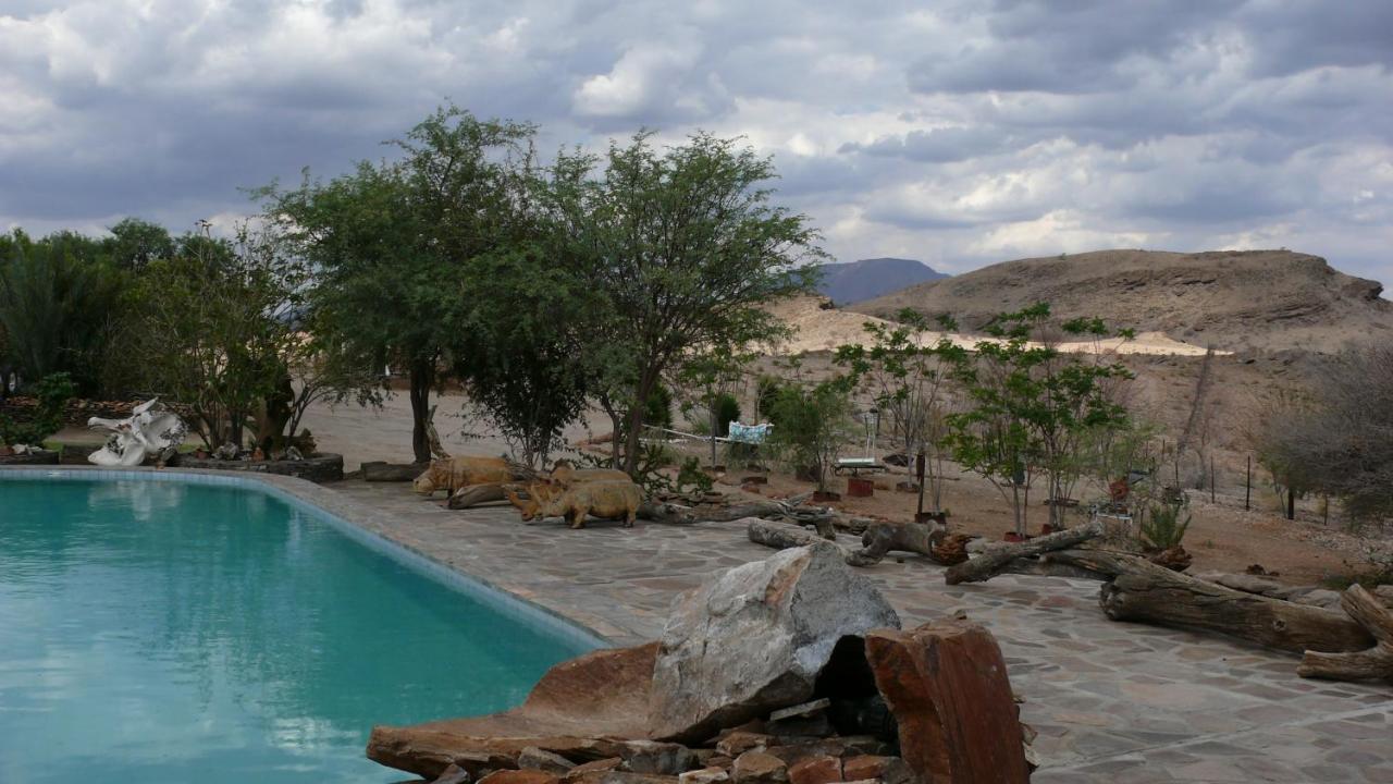 Rooiklip Camp Flintstone Lägenhet Exteriör bild