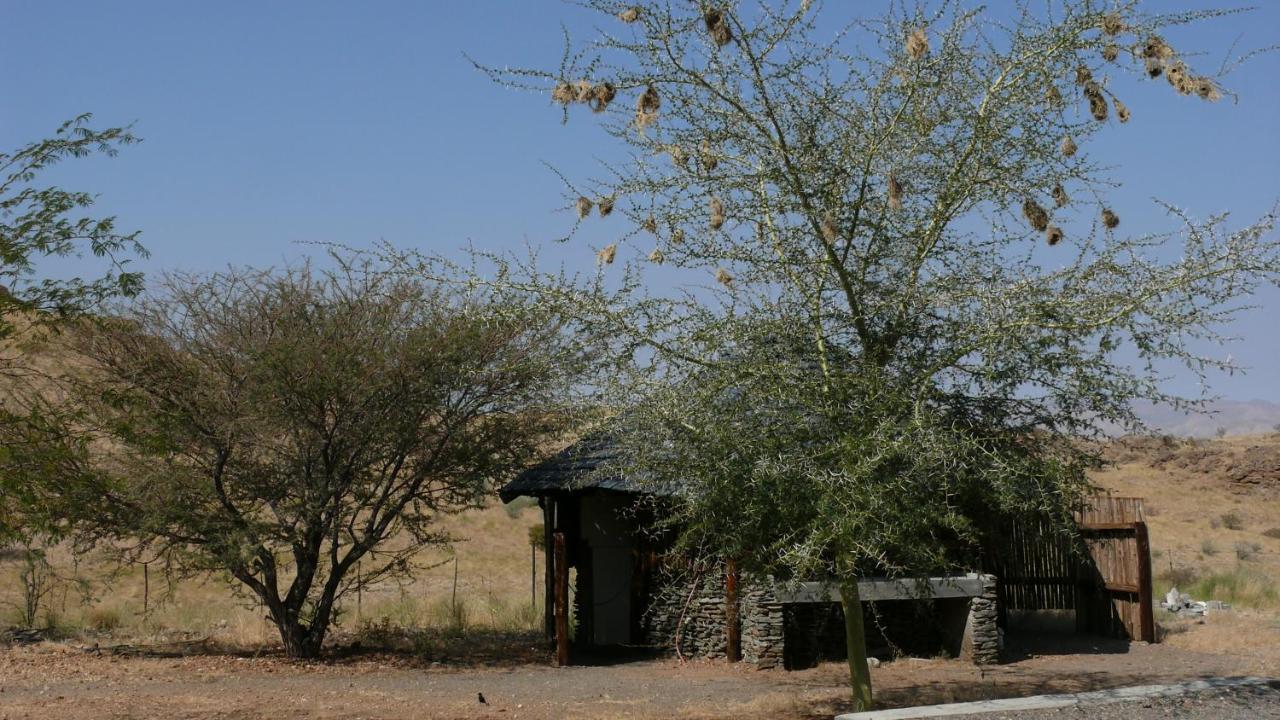 Rooiklip Camp Flintstone Lägenhet Exteriör bild