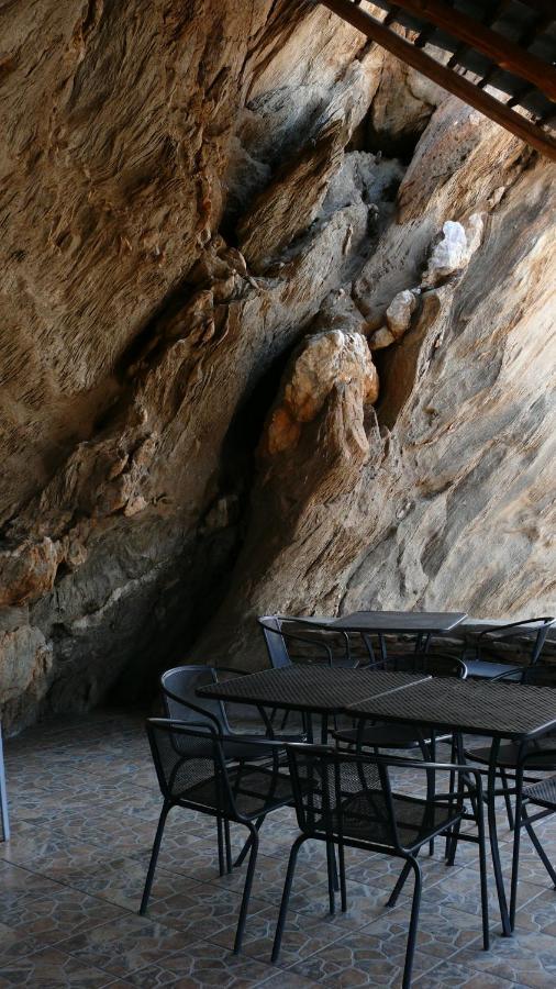 Rooiklip Camp Flintstone Lägenhet Exteriör bild